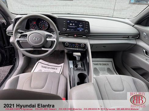 Used 2021 Hyundai Elantra SEL image 13