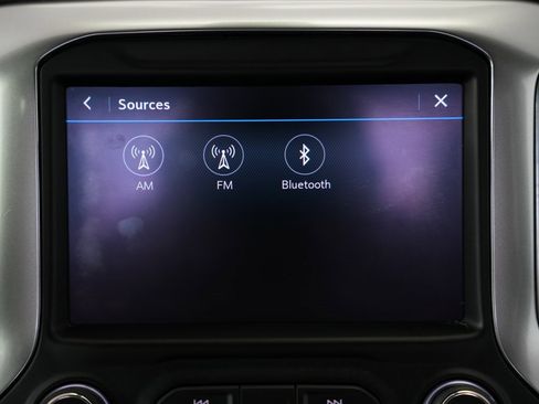 Used 2019 Chevrolet Silverado 1500 LT w/ Texas Edition image 21