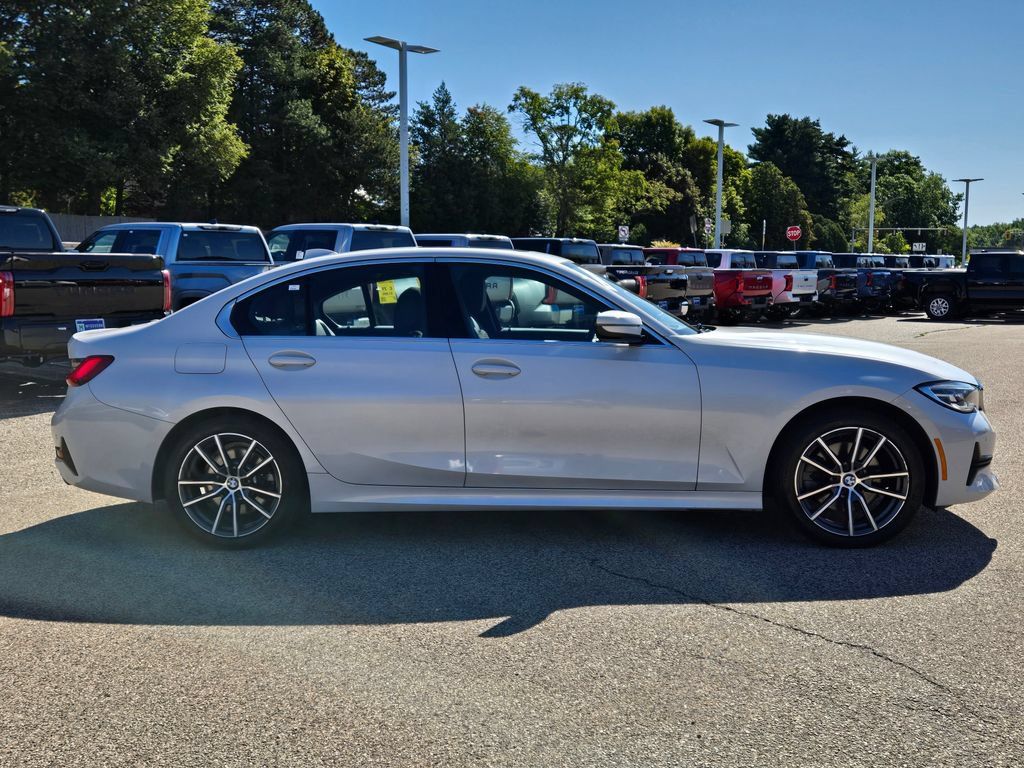 Used 2020 BMW 330i xDrive Sedan w/ Premium Package AWD/4WD image 7