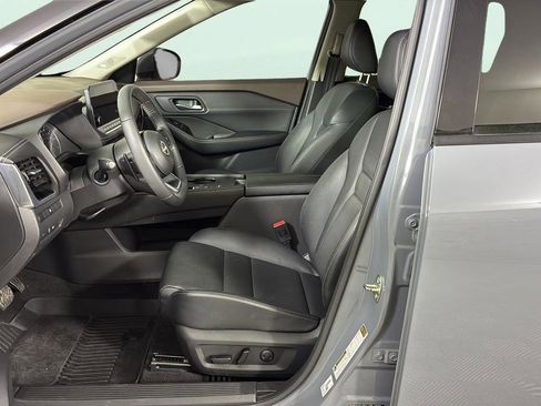 Used 2023 Nissan Rogue SL w/ SL Premium Package FWD image 13