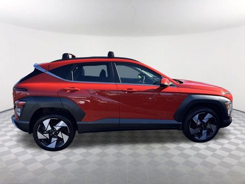 Used 2025 Hyundai Kona Limited image 4