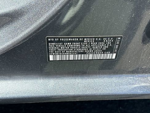 Used 2024 Volkswagen Jetta SE FWD image 26