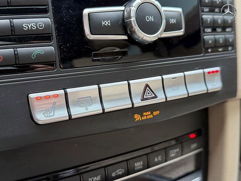 Used 2014 Mercedes-Benz E 350 Sport w/ Premium 1 Package image 21