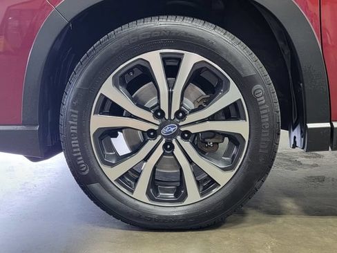 Used 2020 Subaru Forester Limited w/ Popular Package #3 AWD/4WD image 10