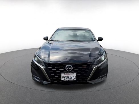 Used 2025 Nissan Altima 2.5 SR FWD image 4