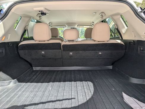 Used 2020 Nissan Murano SV image 22