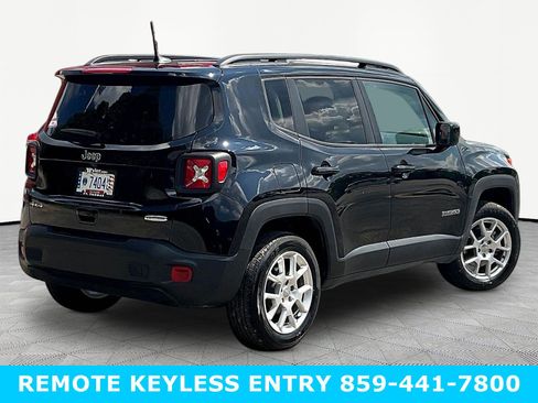 Used 2020 Jeep Renegade Latitude AWD/4WD image 6