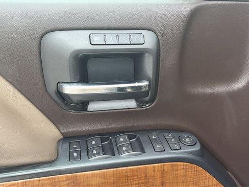 Used 2015 GMC Sierra 1500 SLT w/ SLT Preferred Package image 16