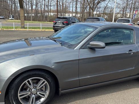 Used 2013 Ford Mustang Premium w/ Security Pkg image 4