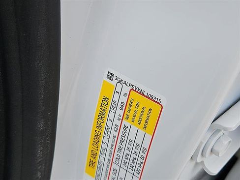 Used 2022 GMC Terrain SLT FWD image 12