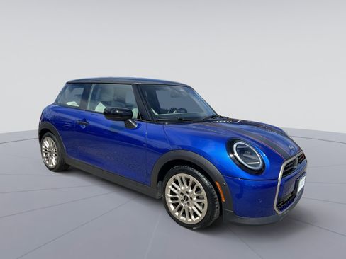 Certified 2025 MINI Cooper S image 7