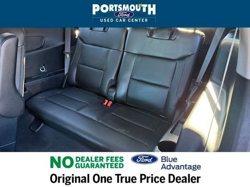 Used 2023 Ford Explorer XLT w/ Equipment Group 202A image 9