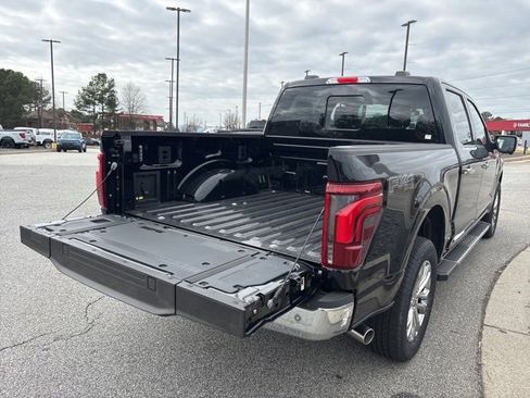 New 2025 Ford F150 Lariat w/ Equipment Group 501A Mid image 9