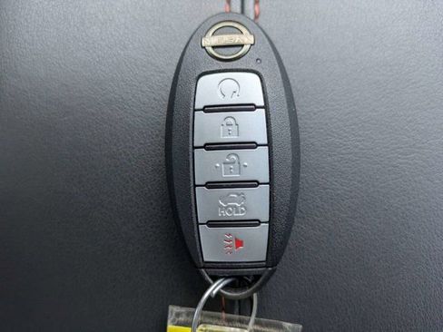 Used 2024 Nissan Altima 2.5 SR FWD image 29