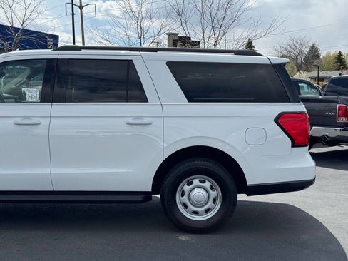 Used 2024 Ford Expedition Max XL AWD/4WD image 5