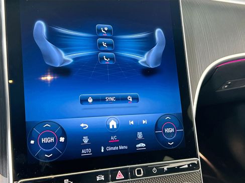 Used 2022 Mercedes-Benz C 300 4MATIC Sedan image 15