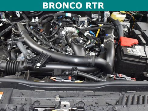 New 2025 Ford Bronco Badlands image 13