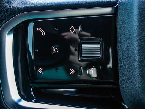 Used 2023 Land Rover Range Rover Evoque R-Dynamic S AWD/4WD image 27