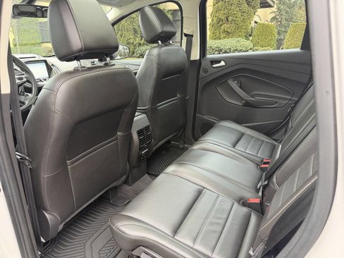 Used 2014 Ford C-MAX Energi w/ Equipment Group 303A image 31