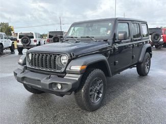 Used 2025 Jeep Wrangler Unlimited Sport AWD/4WD video 2