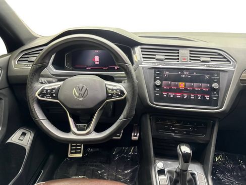 Used 2024 Volkswagen Tiguan SEL R-Line AWD/4WD image 52