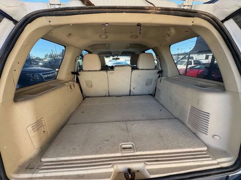 Used 2016 Ford Expedition XL image 20