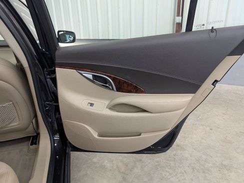 Used 2013 Buick LaCrosse Leather AWD/4WD image 36