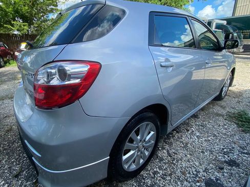 Used 2010 Toyota Matrix w/ PWR Pkg FWD image 4