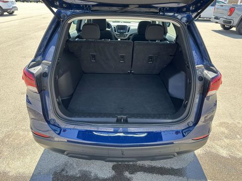 Used 2022 Chevrolet Equinox LS image 7