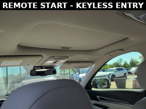 Used 2022 Kia Telluride EX FWD image 8