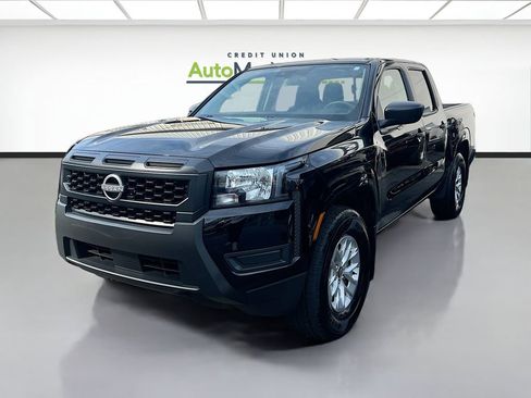 Used 2025 Nissan Frontier S w/ S Utility Package image 3