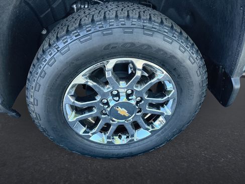 New 2026 Chevrolet Silverado 3500 LTZ w/ LTZ Convenience Package AWD/4WD image 19
