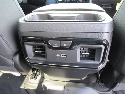 New 2026 GMC Sierra 2500 AT4 w/ Technology Package image 15