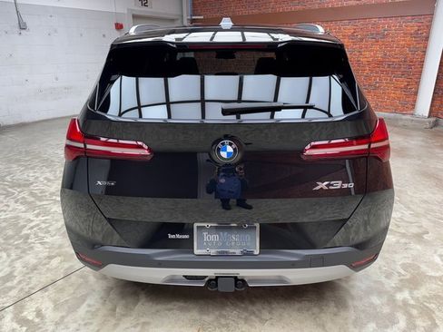Certified 2025 BMW X3 xDrive30i w/ Premium Package image 4