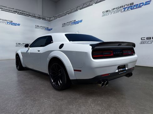 Used 2019 Dodge Challenger R/T Scat Pack w/ Widebody Package RWD image 7