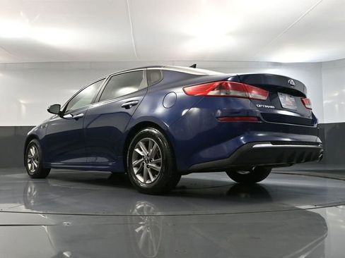 Used 2020 Kia Optima LX image 45