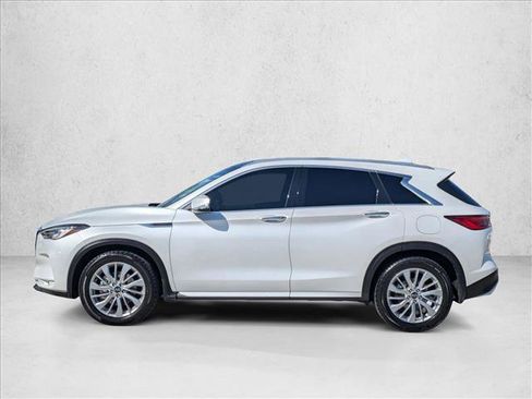 Certified 2023 INFINITI QX50 Luxe FWD image 9