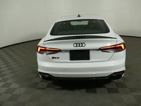Used 2019 Audi RS 5 Sportback w/ Black Optic Carbon Package AWD/4WD image 4