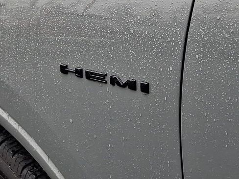 Used 2022 Dodge Durango R/T w/ Blacktop Package image 32