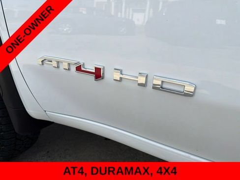 Used 2026 GMC Sierra 2500 AT4 AWD/4WD image 10