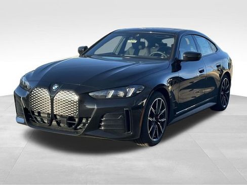 New 2026 BMW i4 xDrive40i w/ M Sport Package AWD/4WD image 5