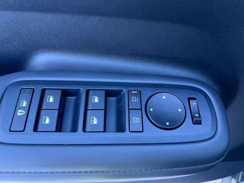 Used 2025 Hyundai Santa Fe SEL image 13