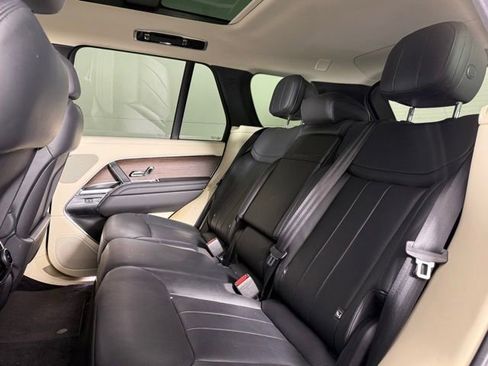 Used 2023 Land Rover Range Rover SE AWD/4WD image 24