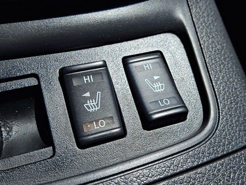 Used 2019 Nissan Sentra SR FWD image 23