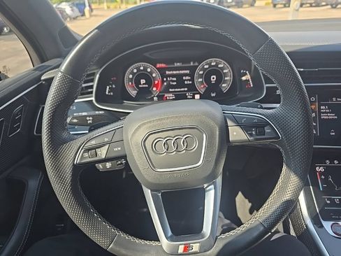 Used 2023 Audi SQ7 Prestige AWD/4WD image 13