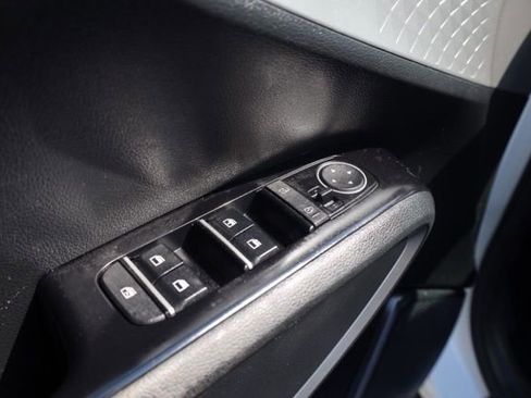 Used 2023 Kia Soul S FWD image 23