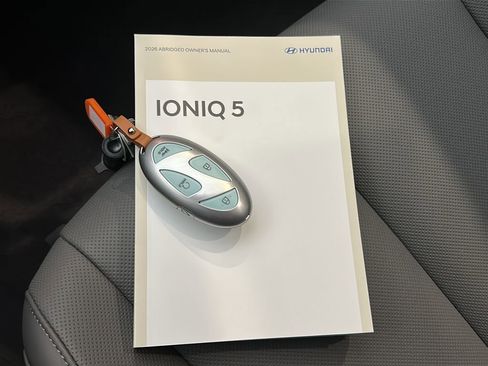 New 2026 Hyundai Ioniq 5 SEL image 28