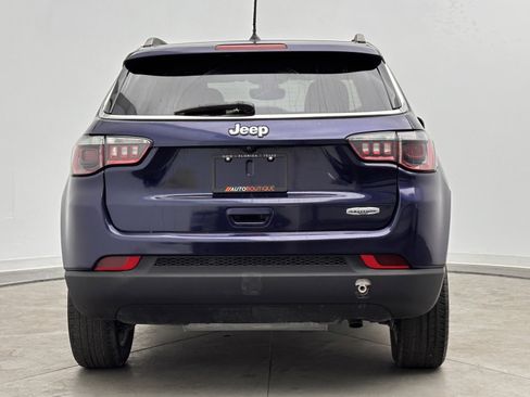 Used 2018 Jeep Compass Latitude image 6