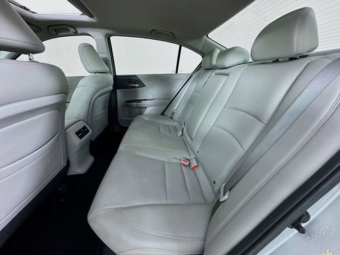 Used 2013 Honda Accord EX-L image 31