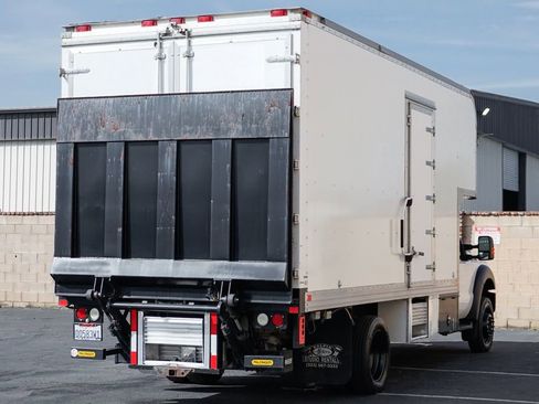 Used 2015 Ford F550 2WD Regular Cab Super Duty image 20
